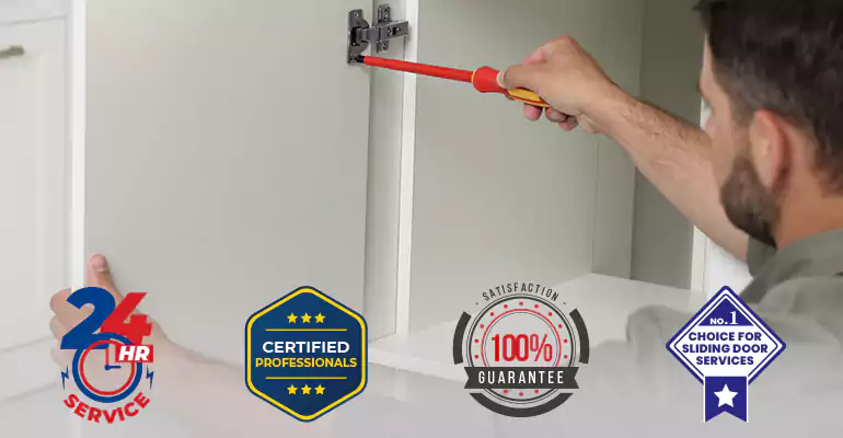 Mobile Home Door Hinge Replacement in Lauderhill